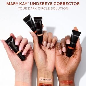 Mary Kay Undereye Corrector - Light Peach .